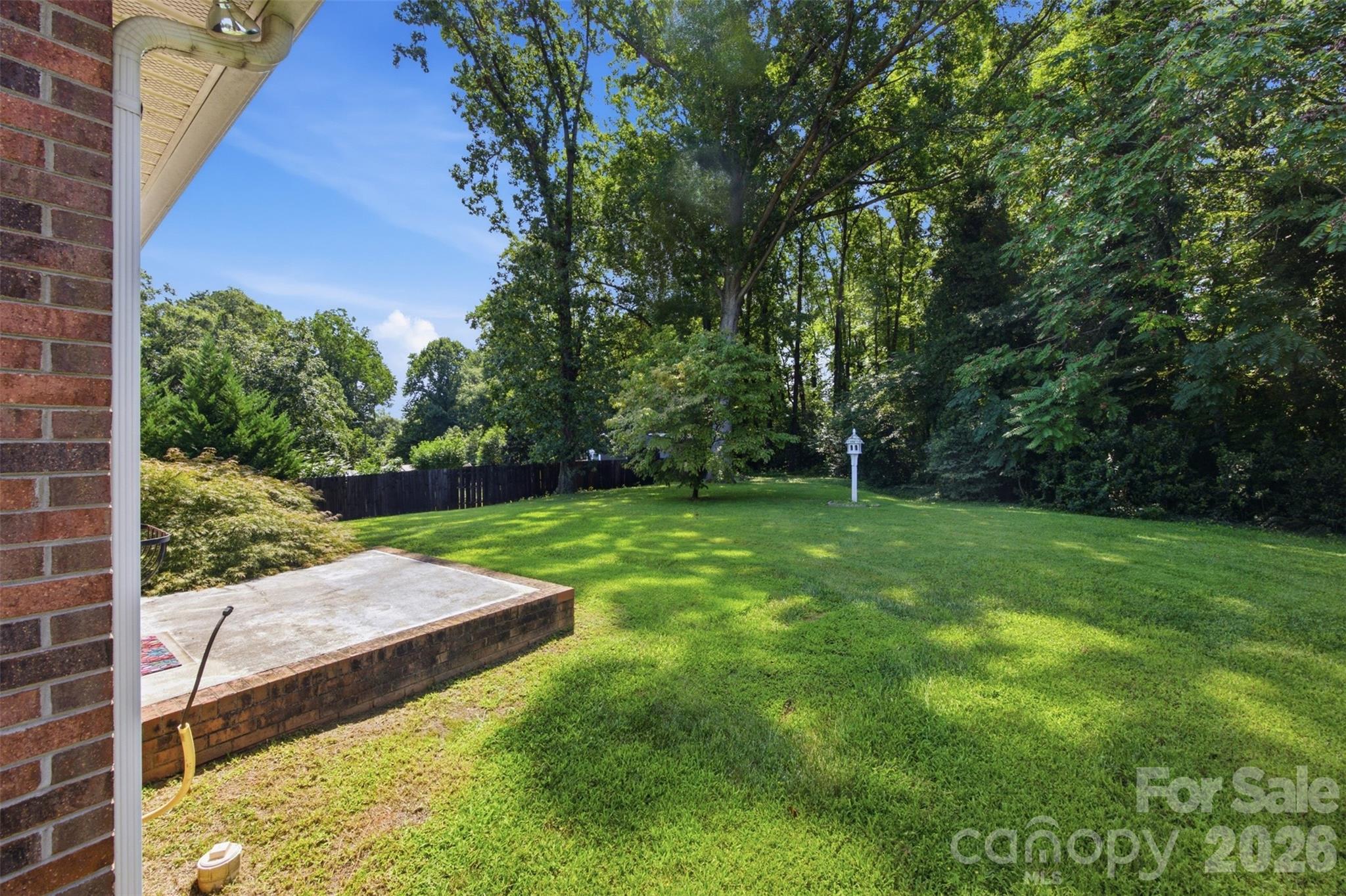 211 Peachtree Street — Belmont