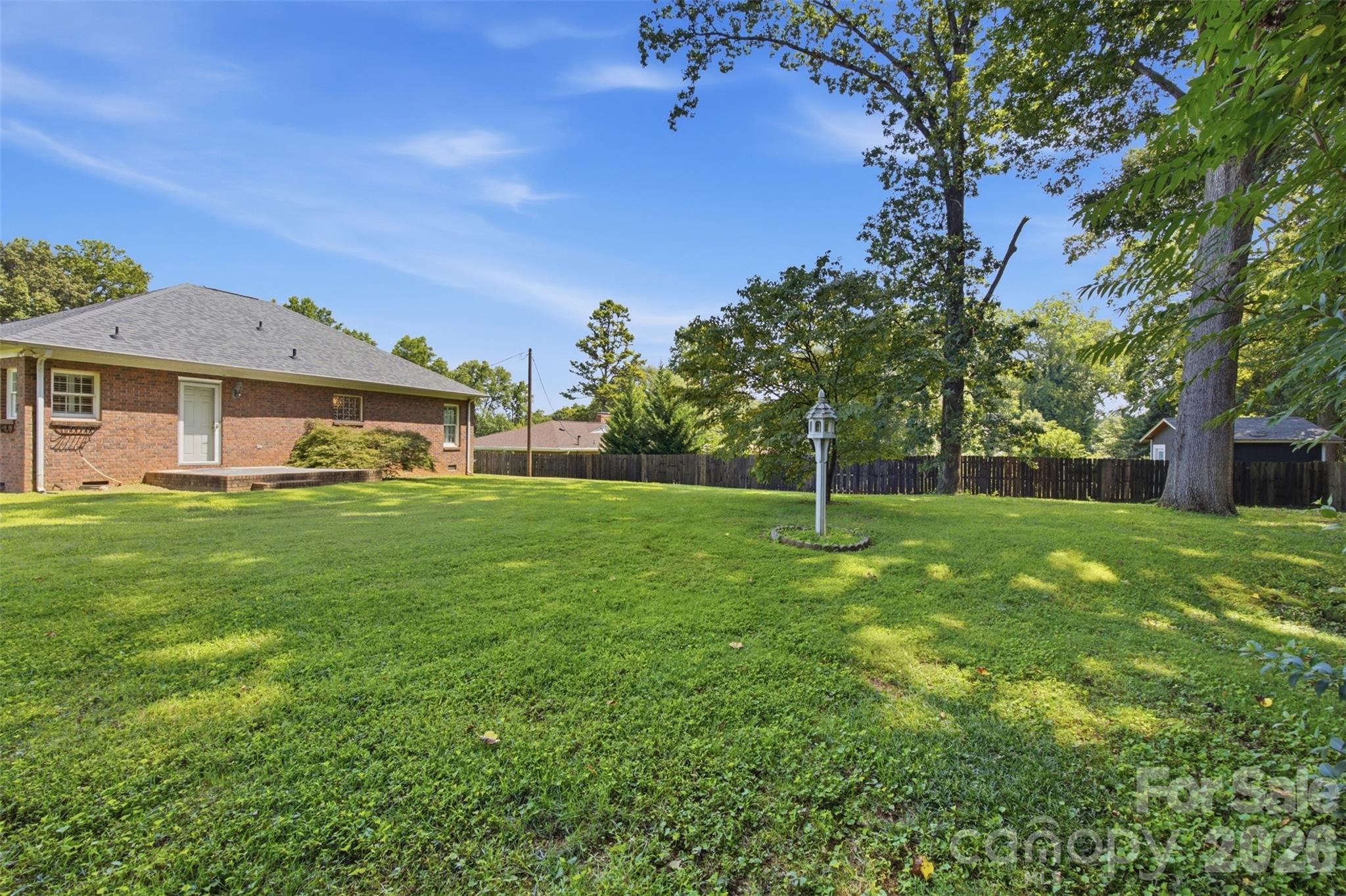 211 Peachtree Street — Belmont