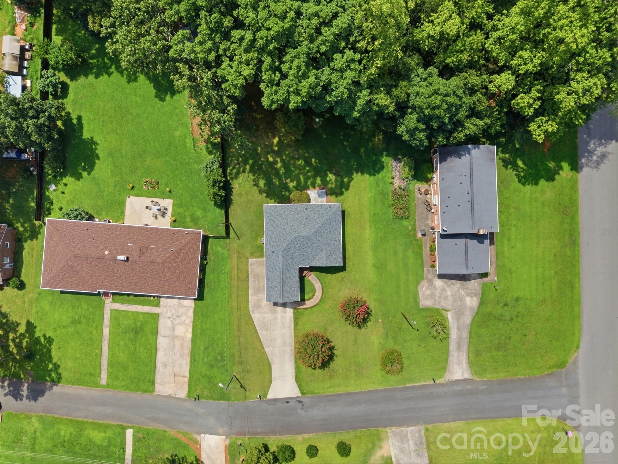 211 Peachtree Street — Belmont