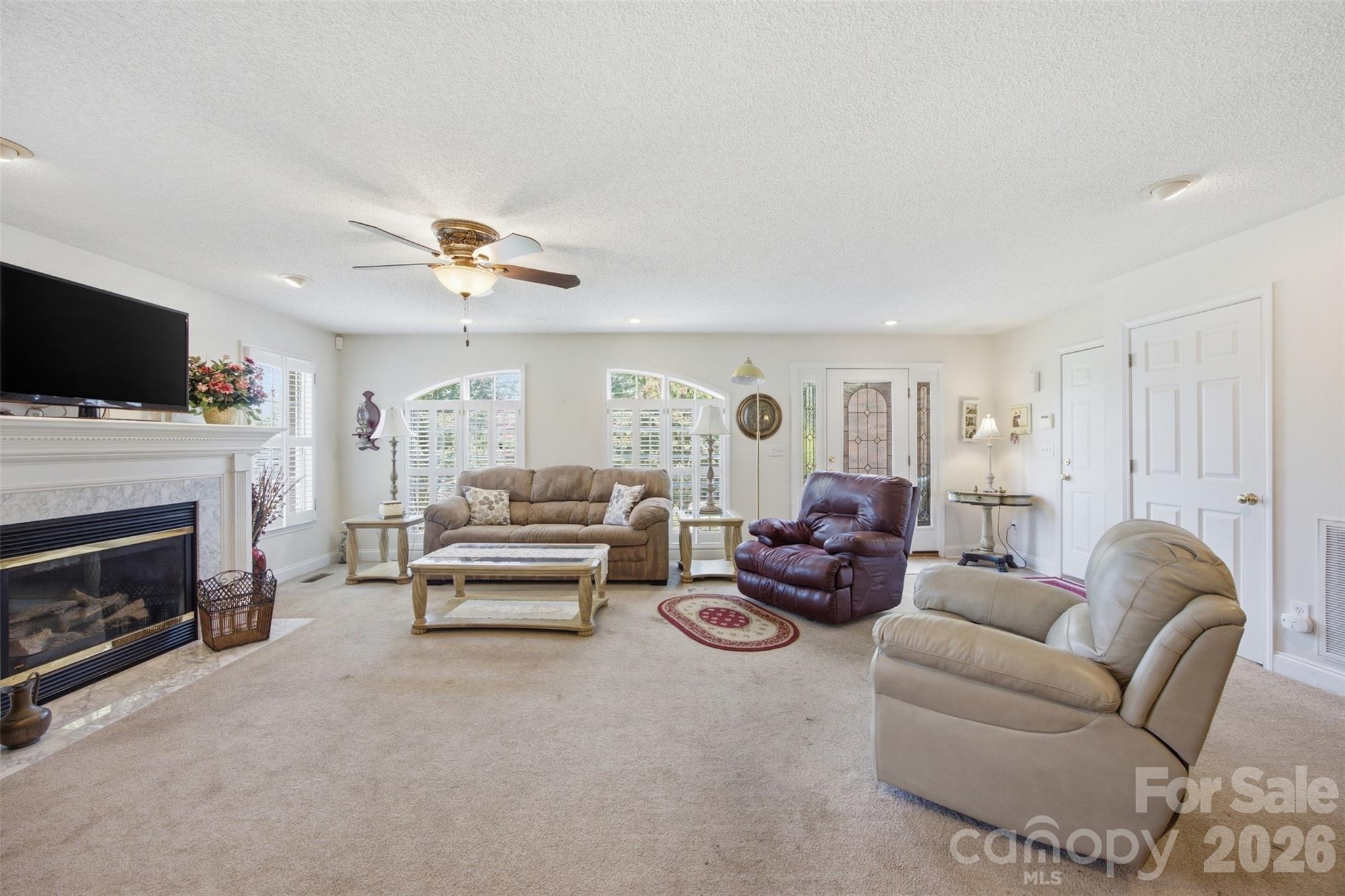 211 Peachtree Street — Belmont