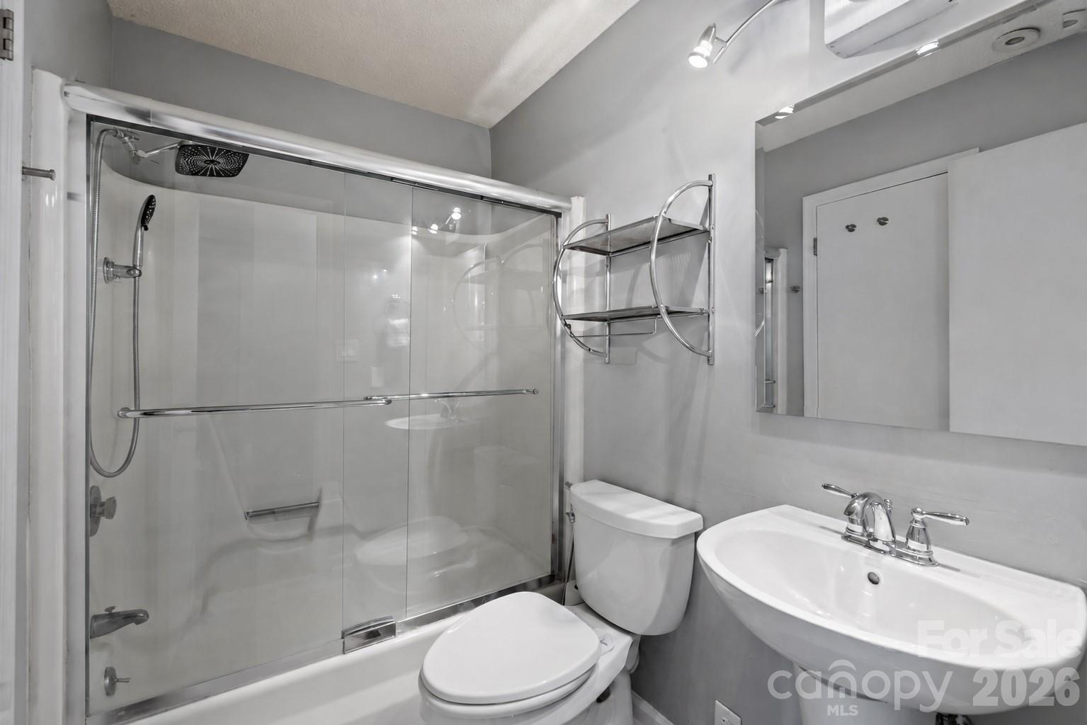 9067 Tulagi Court — Fort Mill