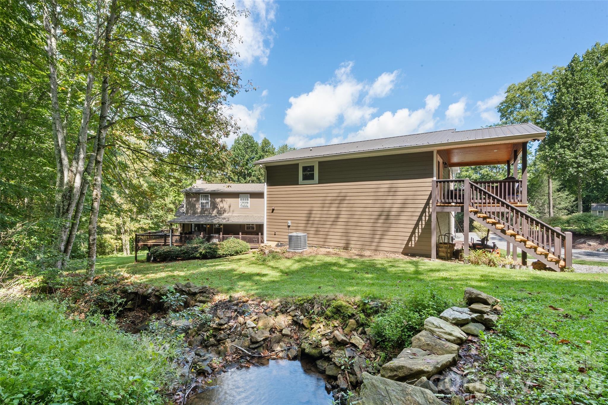 366 Sequoyah Drive — Waynesville