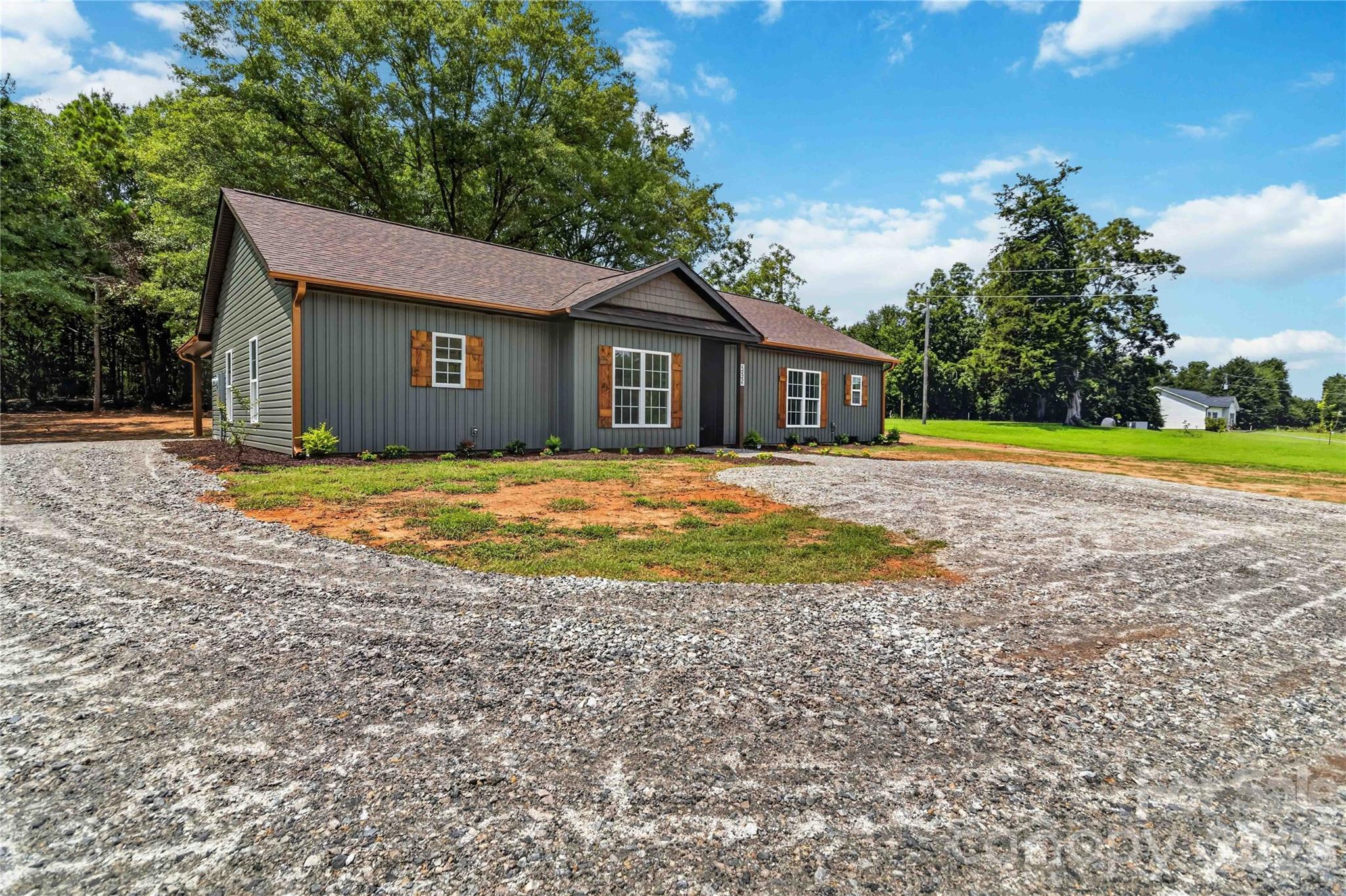 2553 Mt Prospect Road — Chester