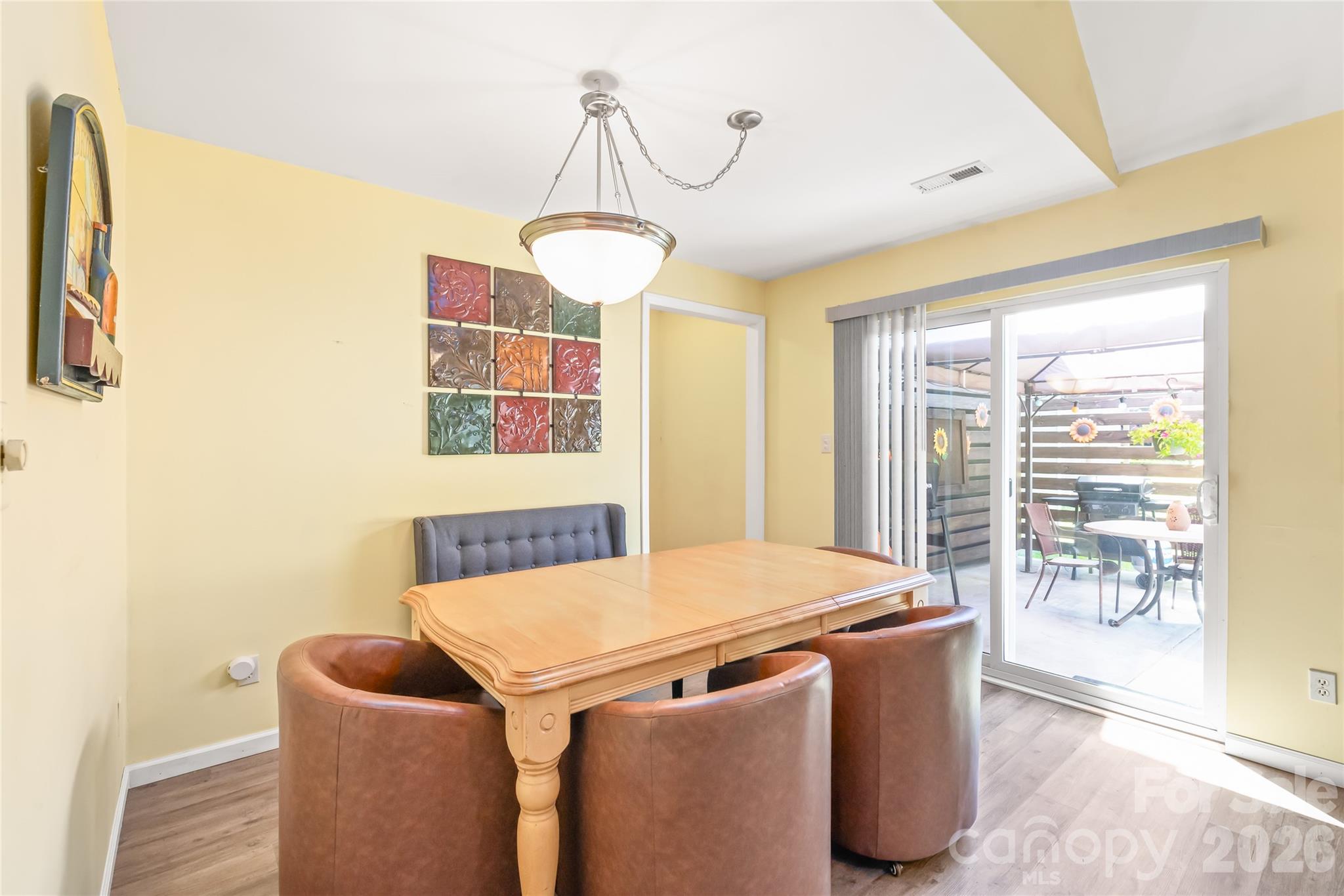 2241 Indian Cross Trail — Matthews