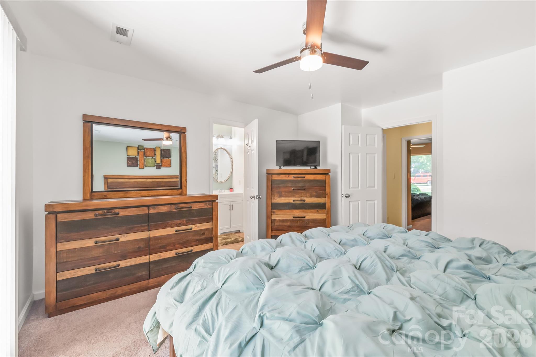 2241 Indian Cross Trail — Matthews