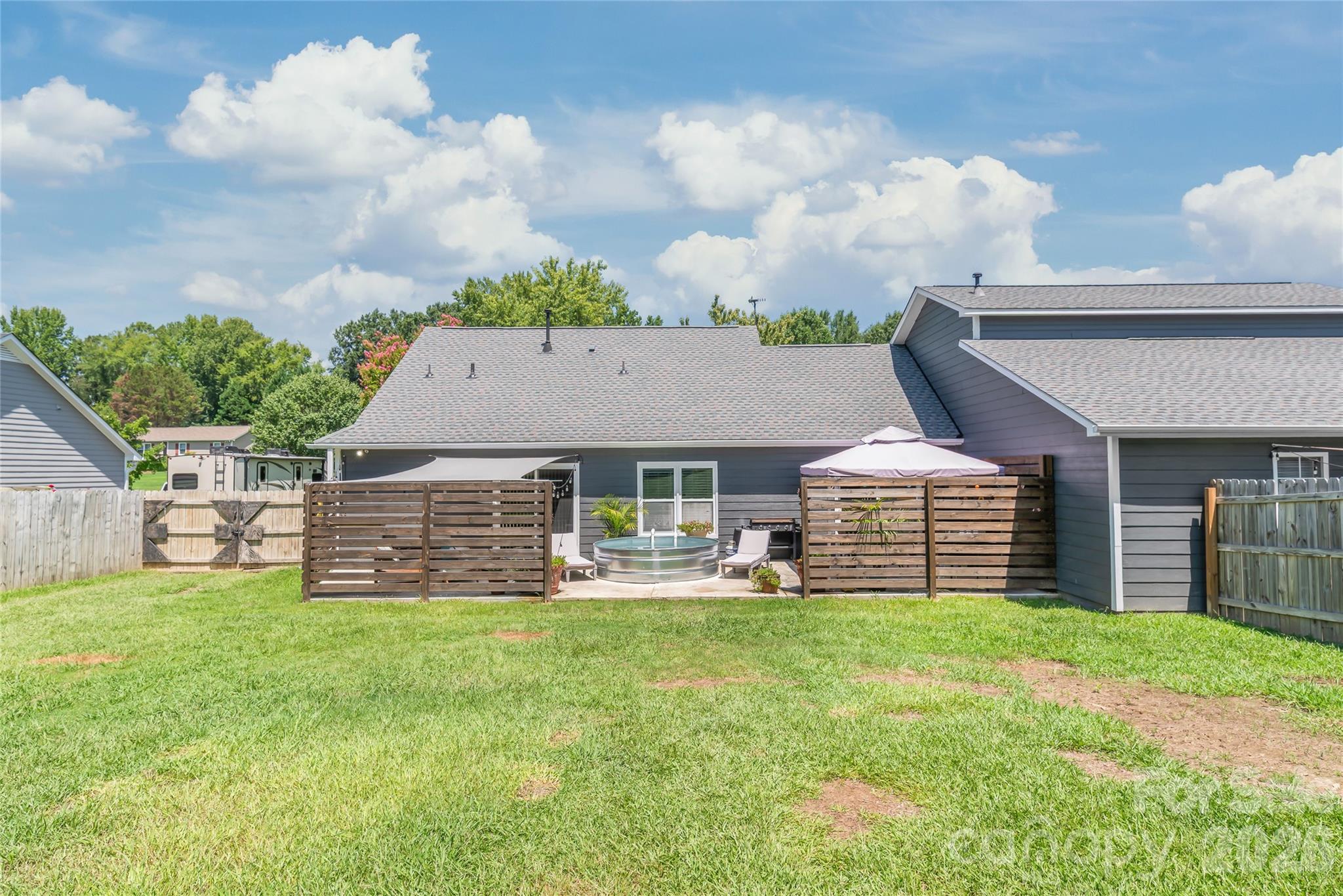 2241 Indian Cross Trail — Matthews
