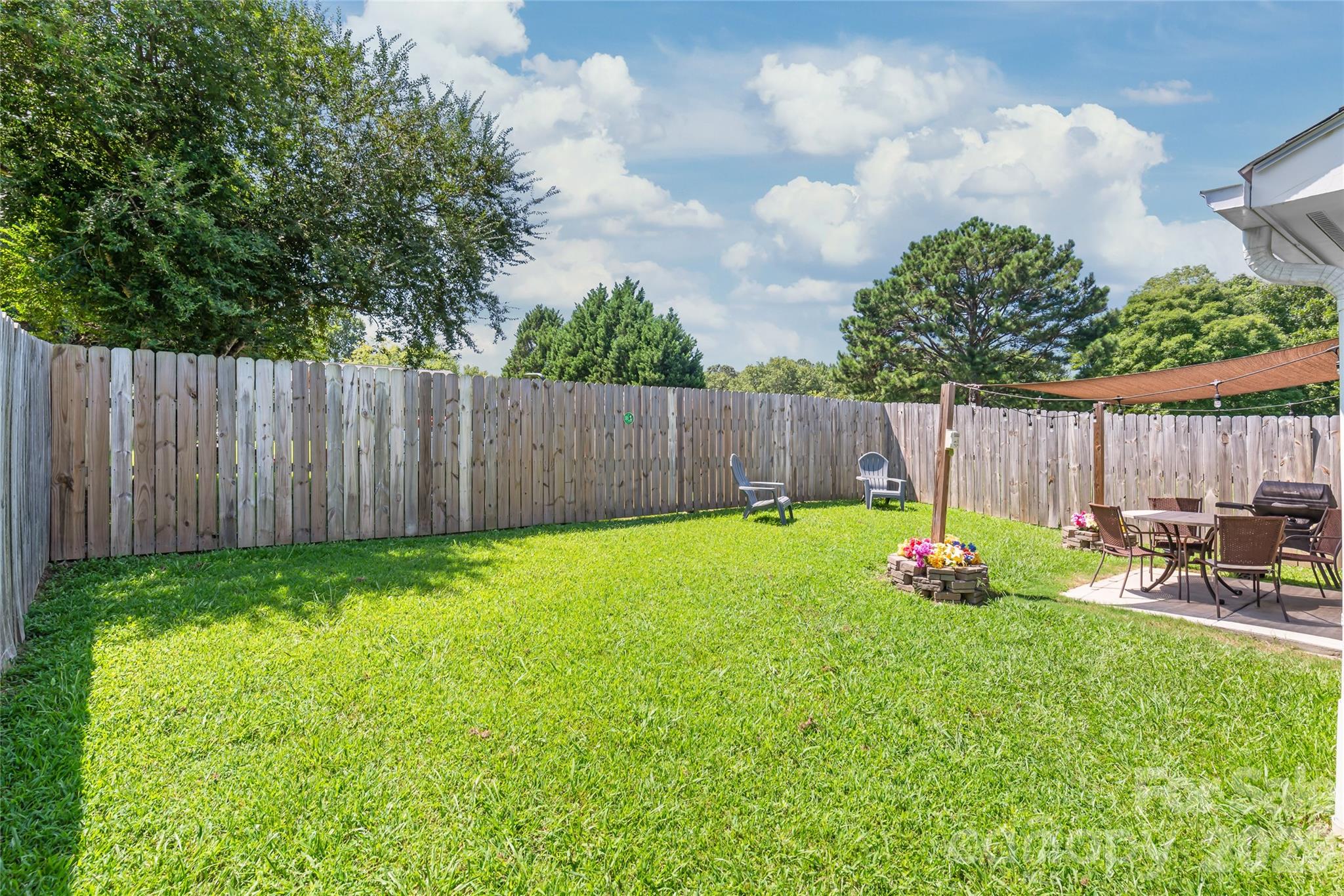 2241 Indian Cross Trail — Matthews