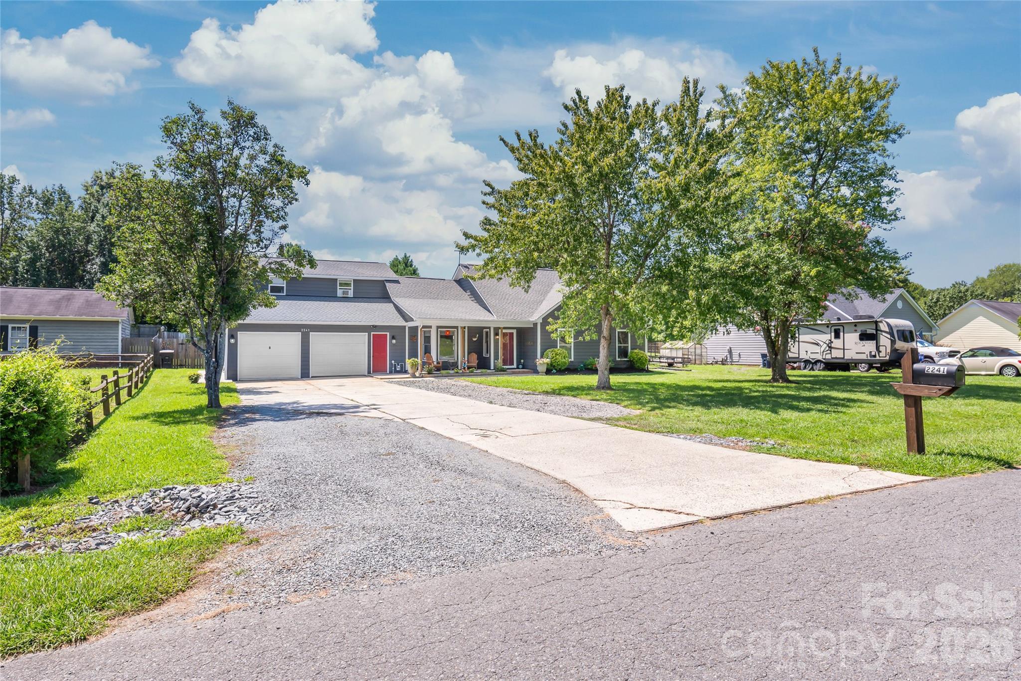 2241 Indian Cross Trail — Matthews