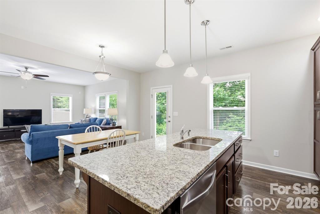 2628 Courtland Drive — Clover