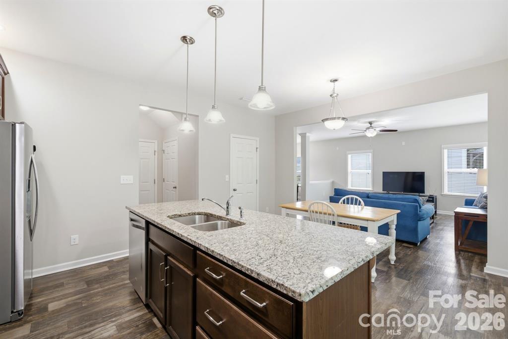 2628 Courtland Drive — Clover