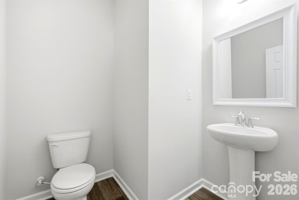 2628 Courtland Drive — Clover