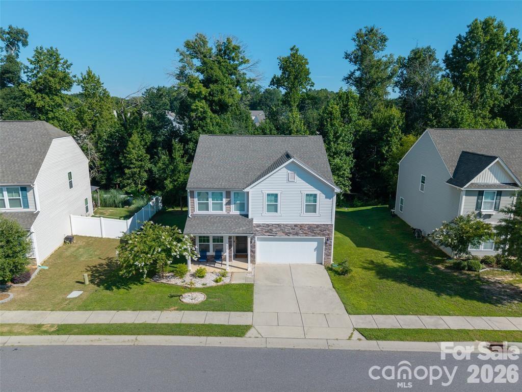 2628 Courtland Drive — Clover