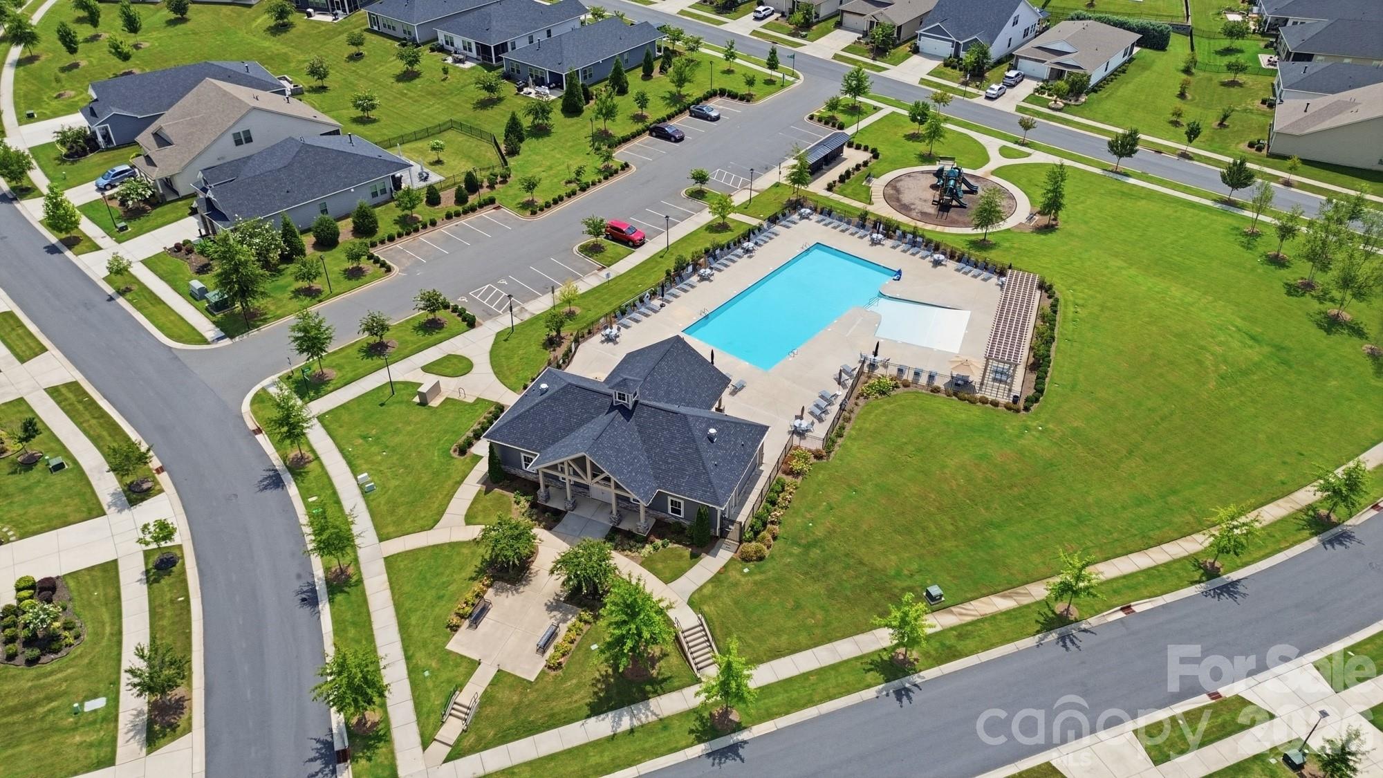 9423 Festival Way — Charlotte