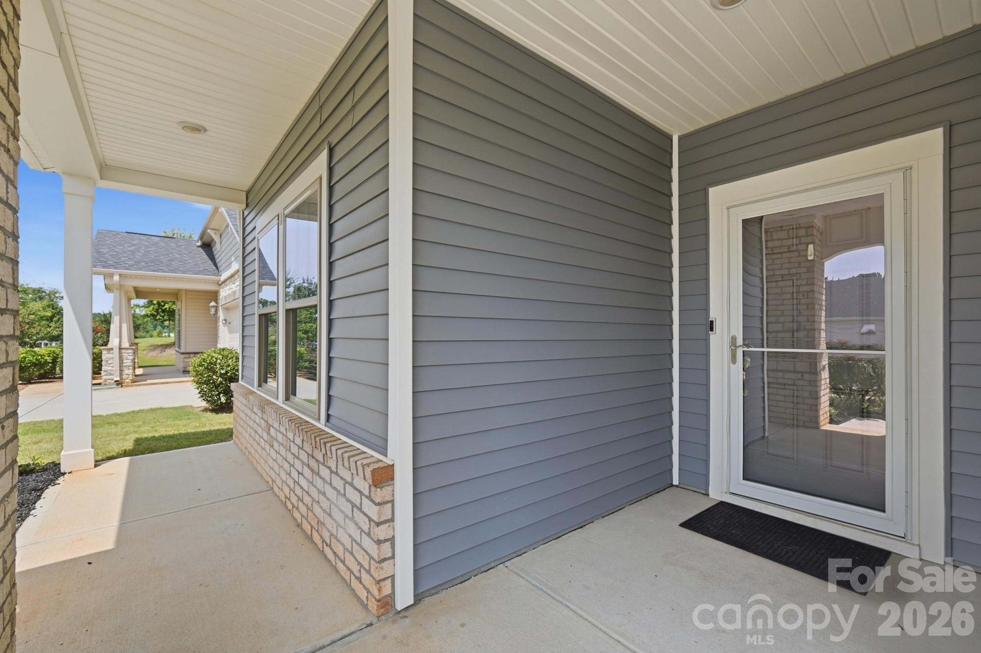 9423 Festival Way — Charlotte