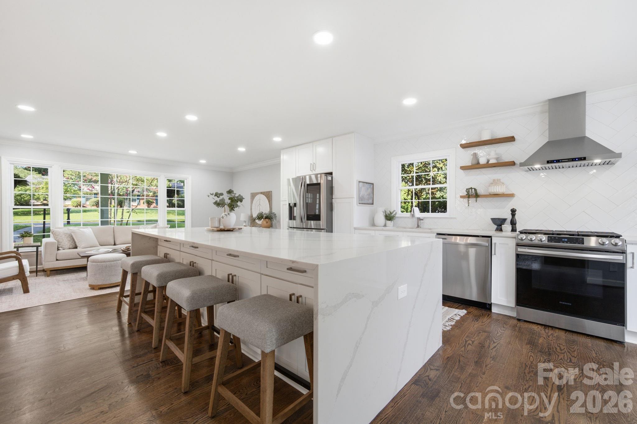 8323 Cliffside Drive — Charlotte