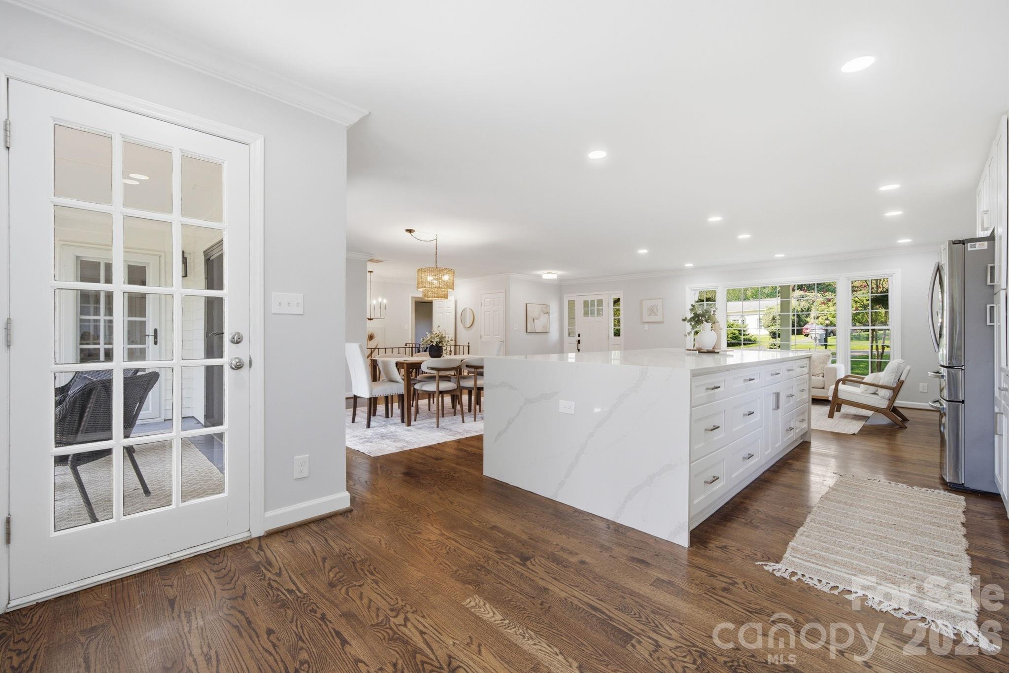8323 Cliffside Drive — Charlotte