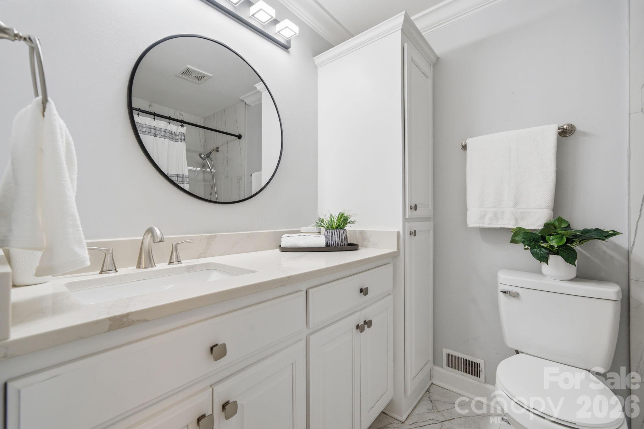 8323 Cliffside Drive — Charlotte
