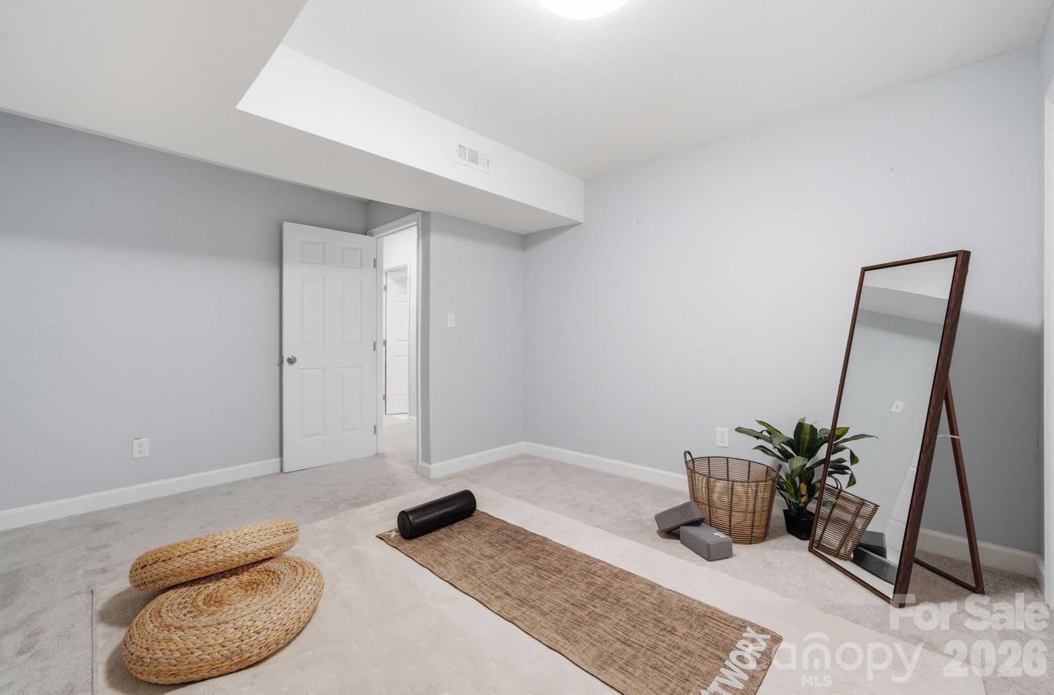 8323 Cliffside Drive — Charlotte