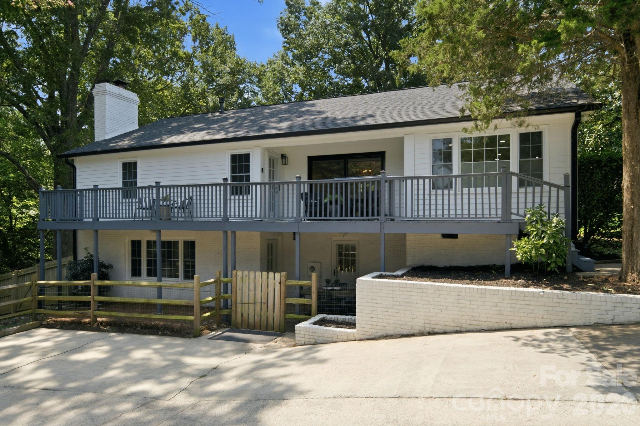 8323 Cliffside Drive — Charlotte