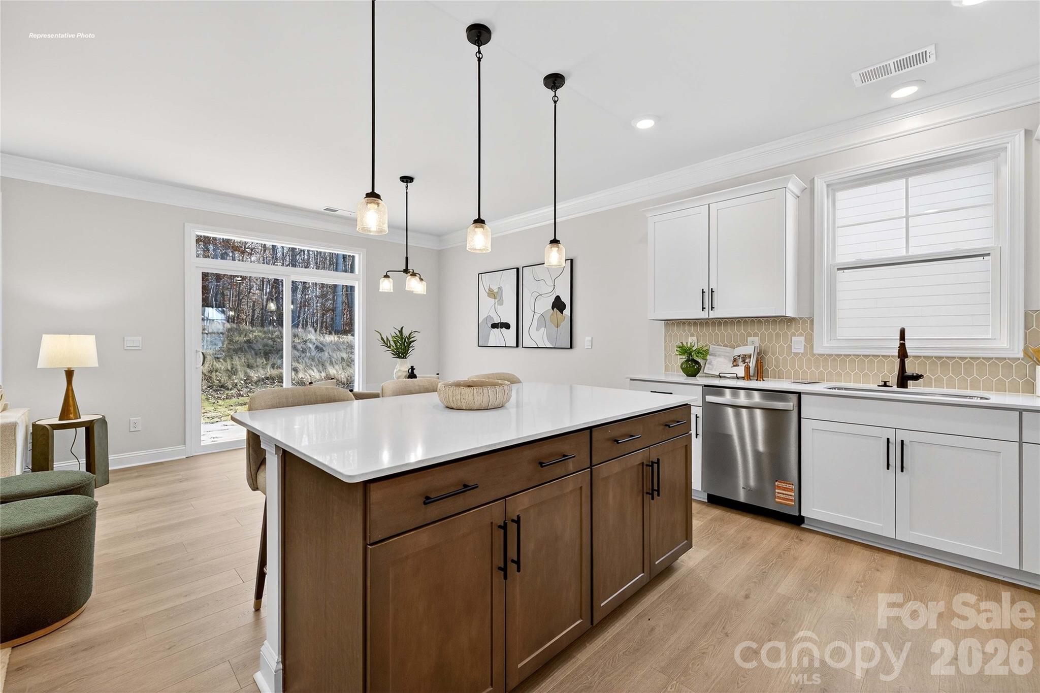 6426 Cherrybark Oak Lane — Huntersville