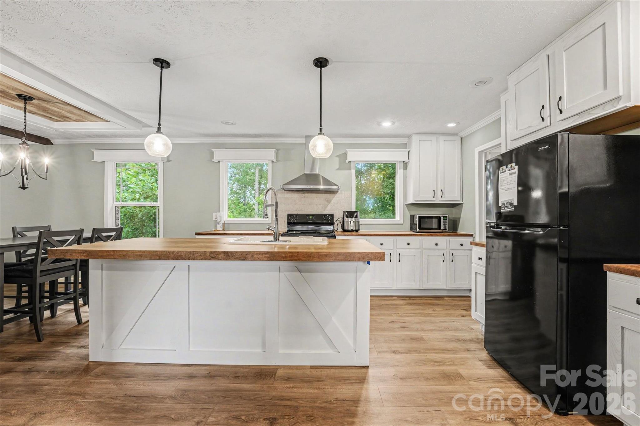 2998 Wilderness Trace — Claremont