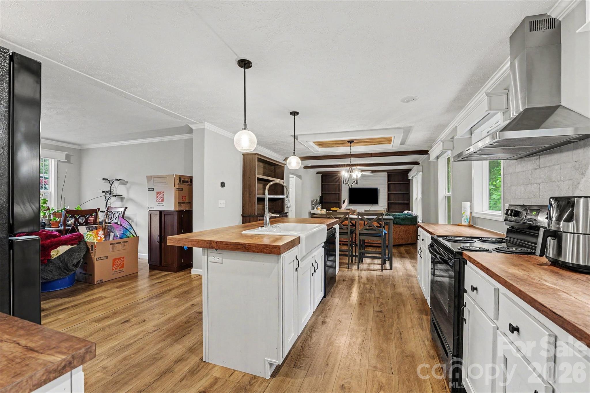 2998 Wilderness Trace — Claremont