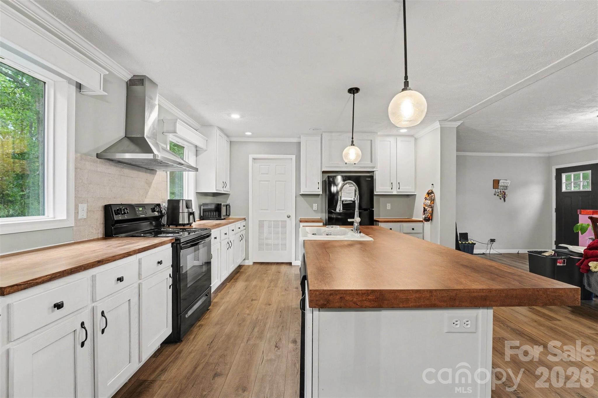 2998 Wilderness Trace — Claremont