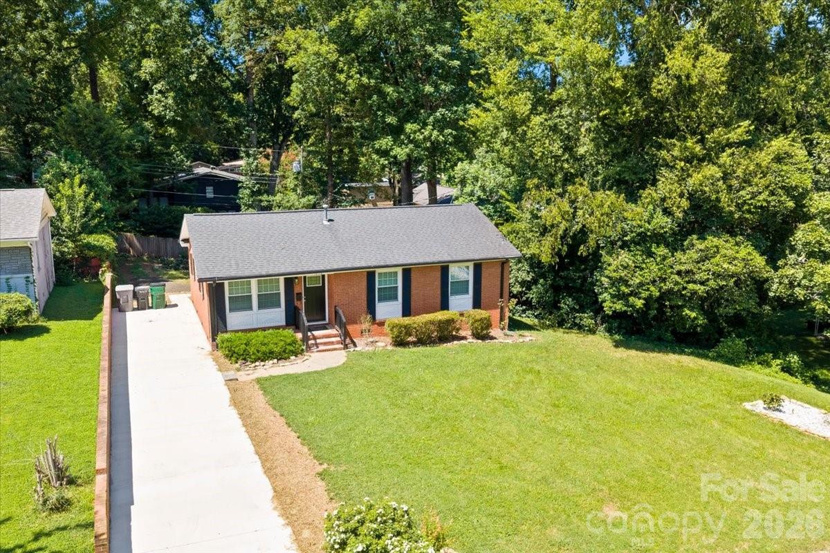 1814 Windham Place — Charlotte