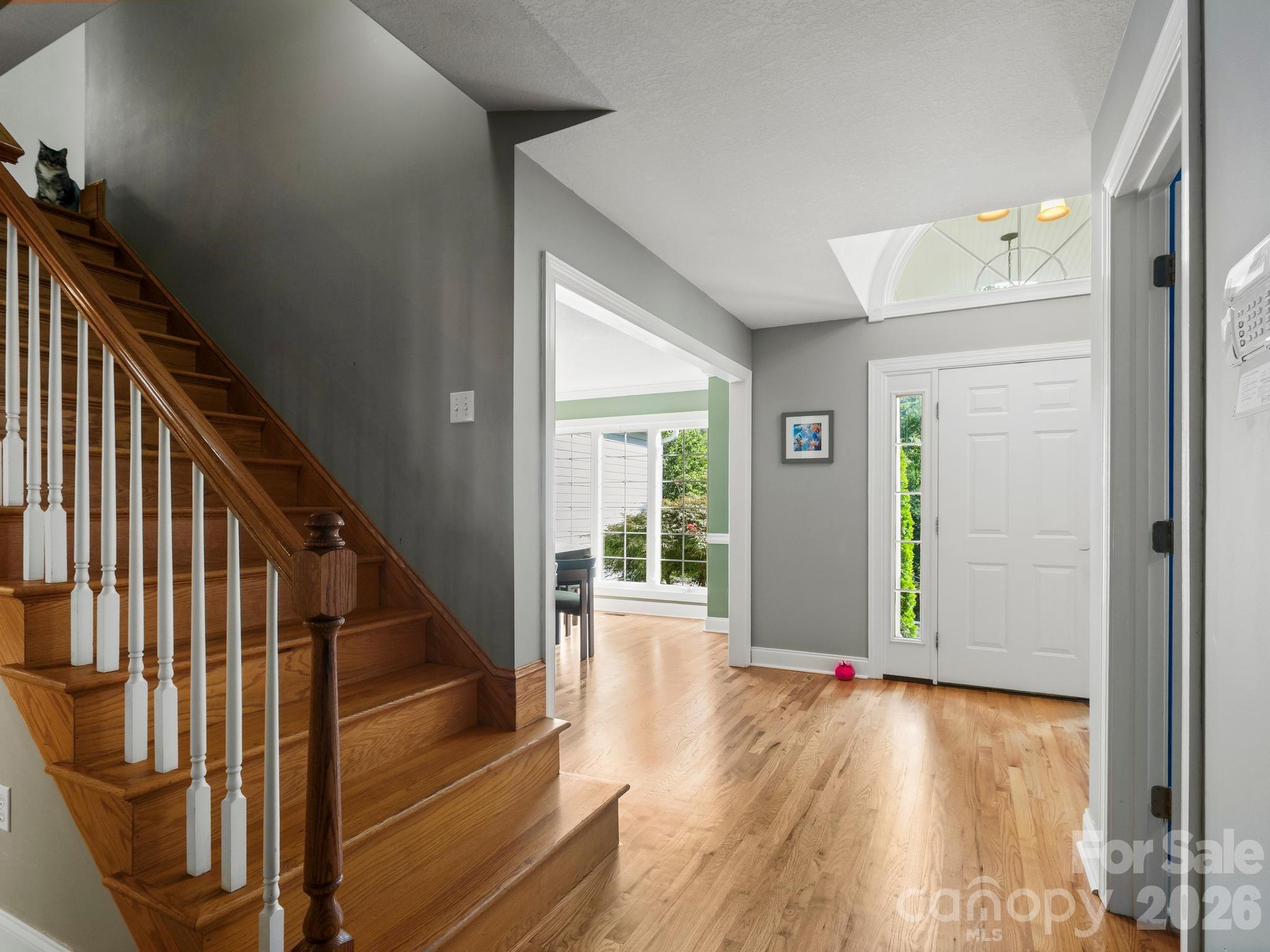 306 Golden Hawk Trail — Asheville