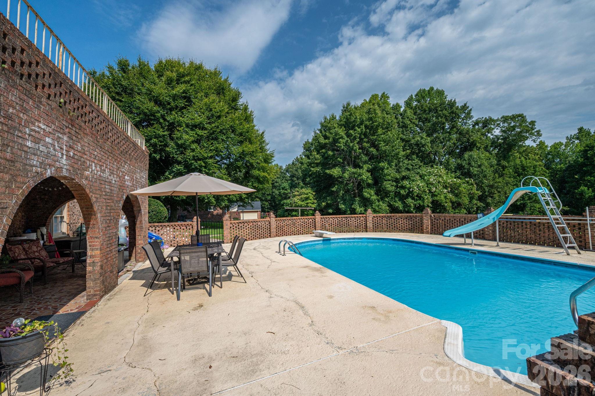 1000 Country Club Drive — Cherryville