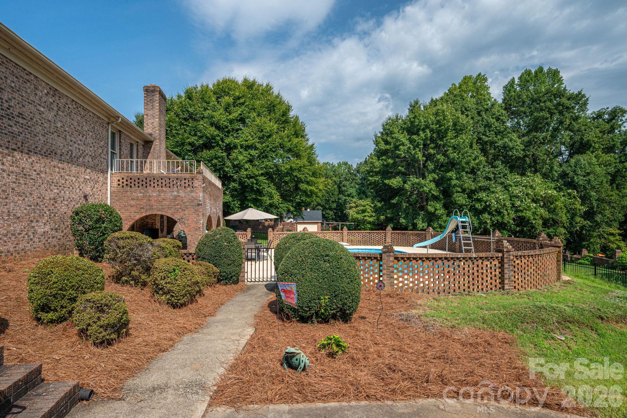 1000 Country Club Drive — Cherryville