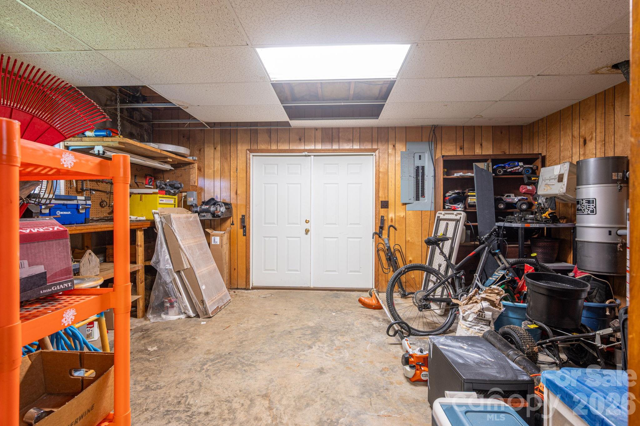 1000 Country Club Drive — Cherryville