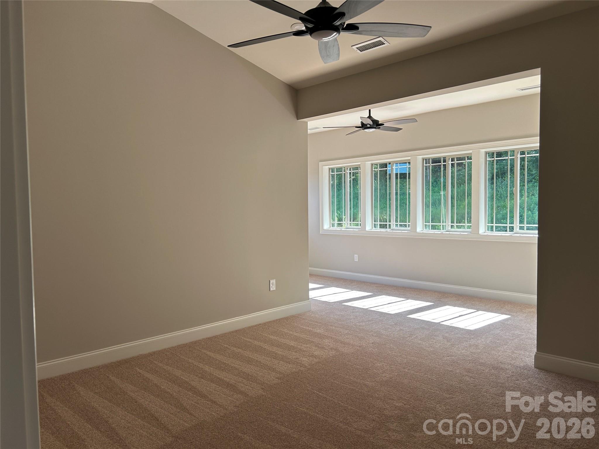 831-A Wynnshire Drive — Hickory