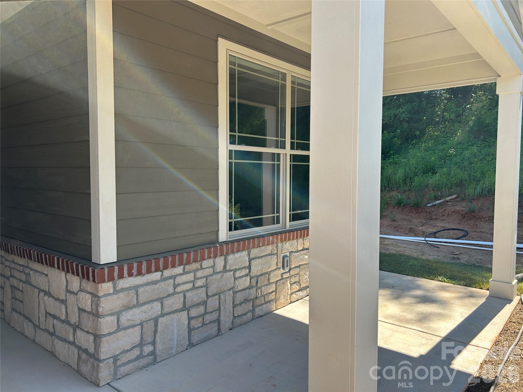 831-A Wynnshire Drive — Hickory