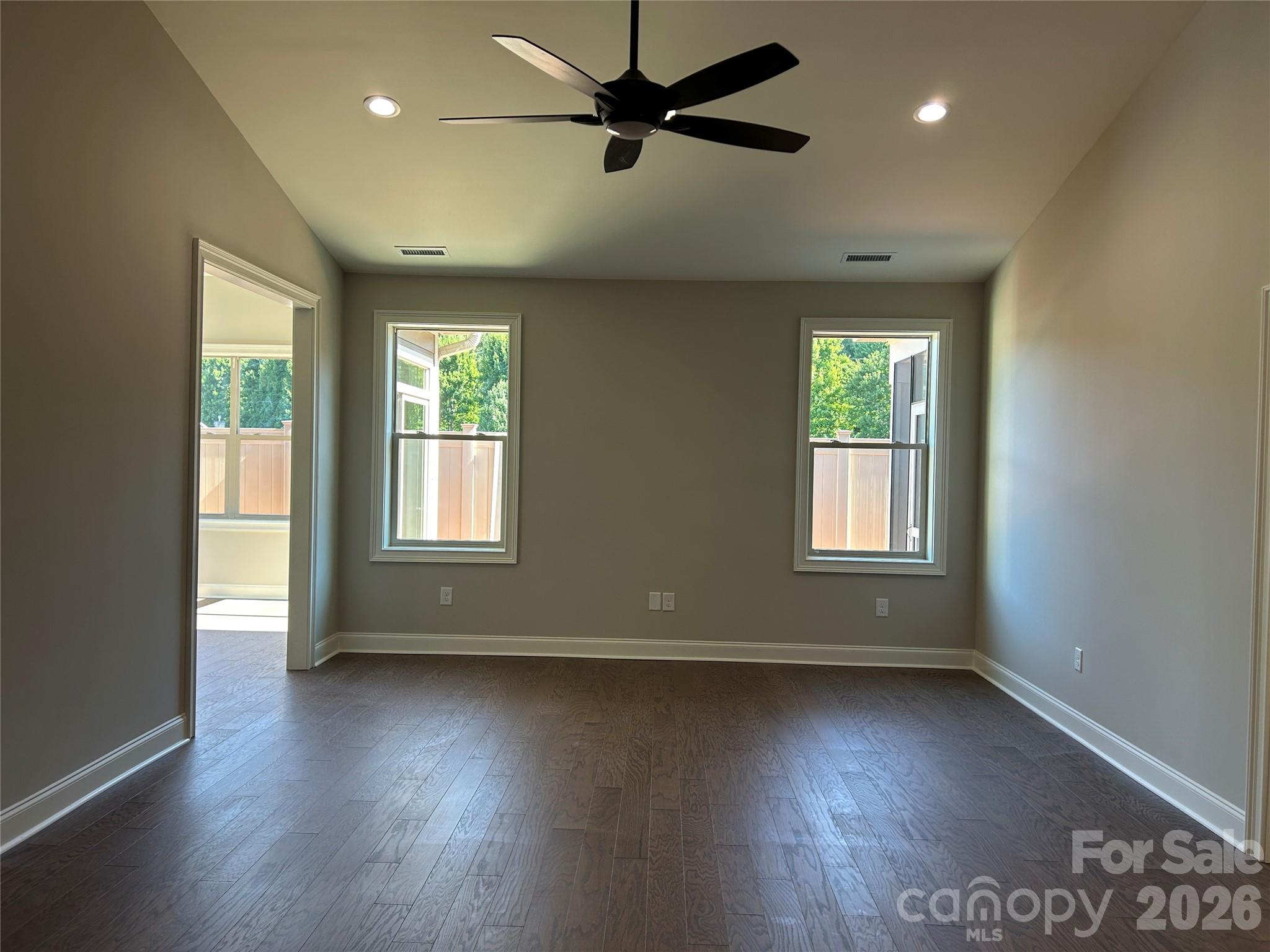 831-A Wynnshire Drive — Hickory