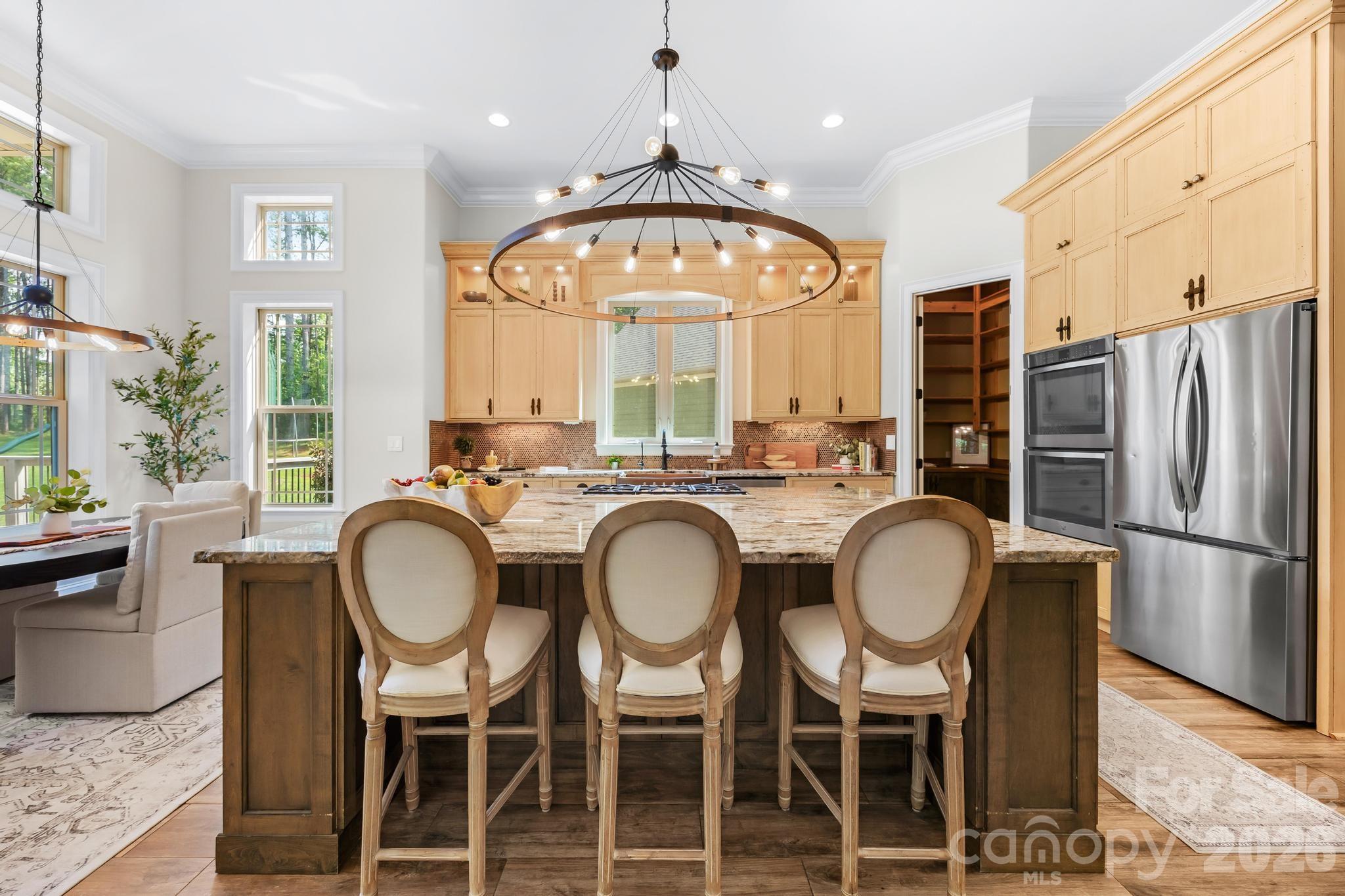 6334 Long Island Road — Catawba