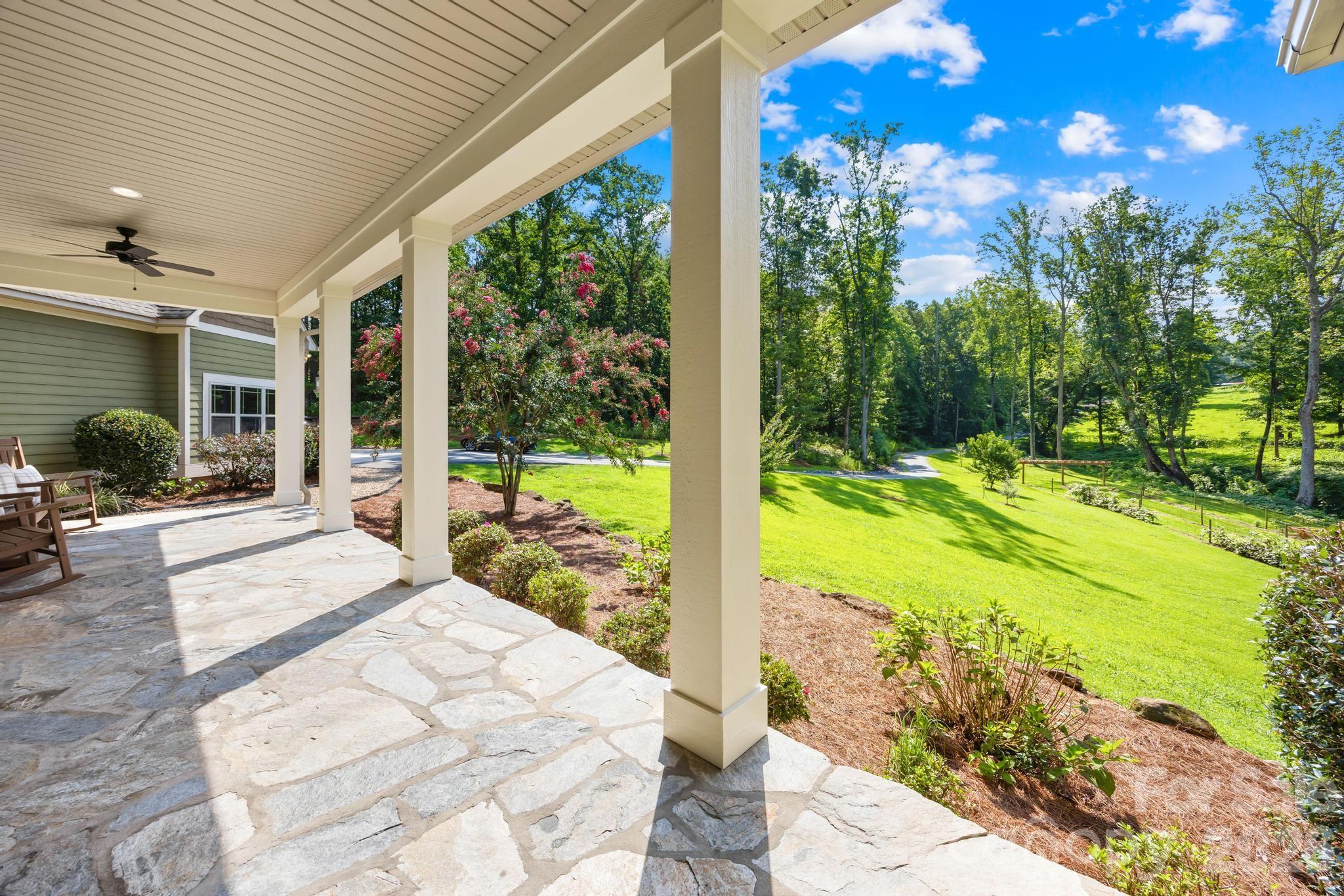 6334 Long Island Road — Catawba