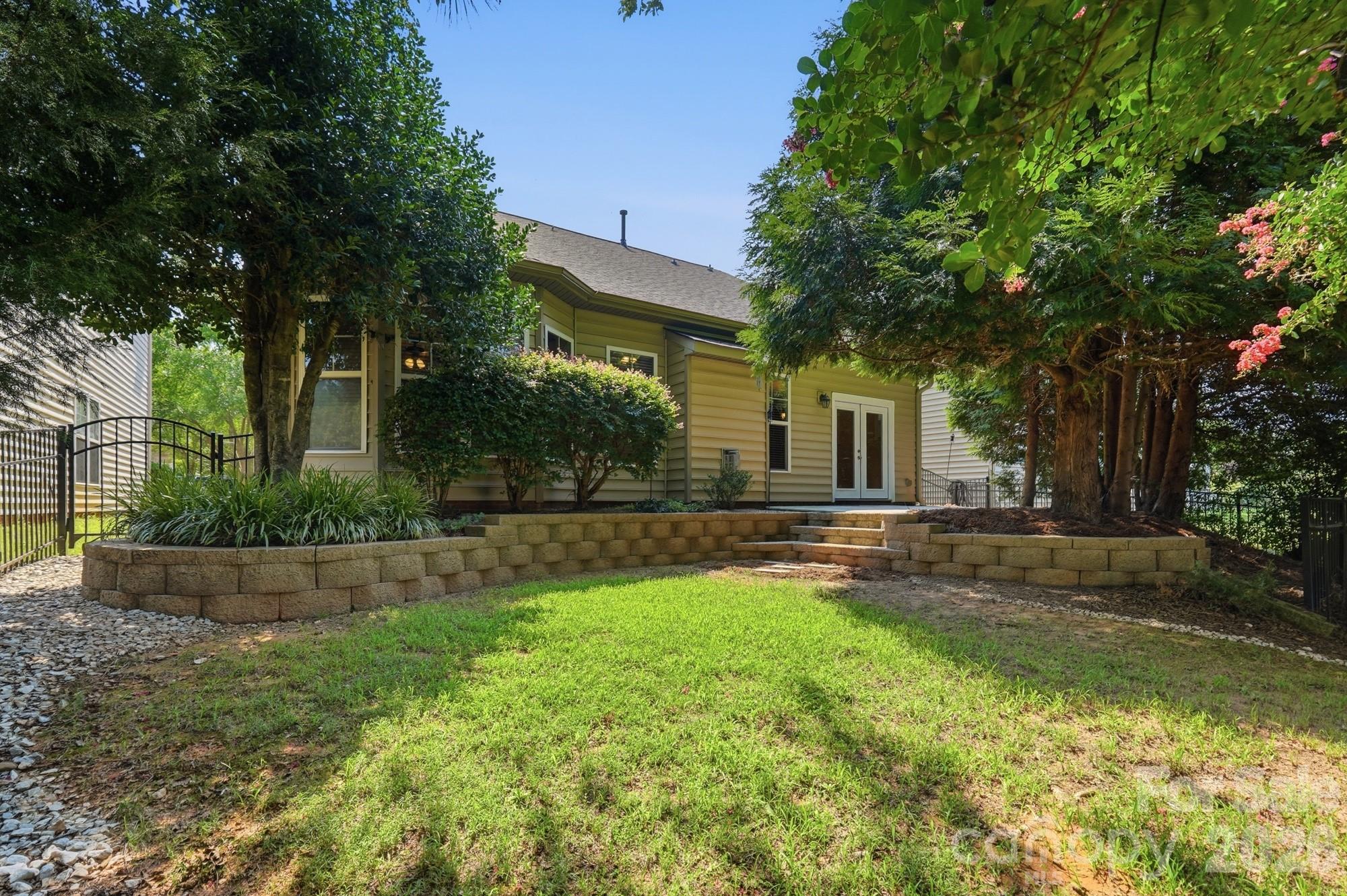 3016 Connells Point Avenue — Waxhaw