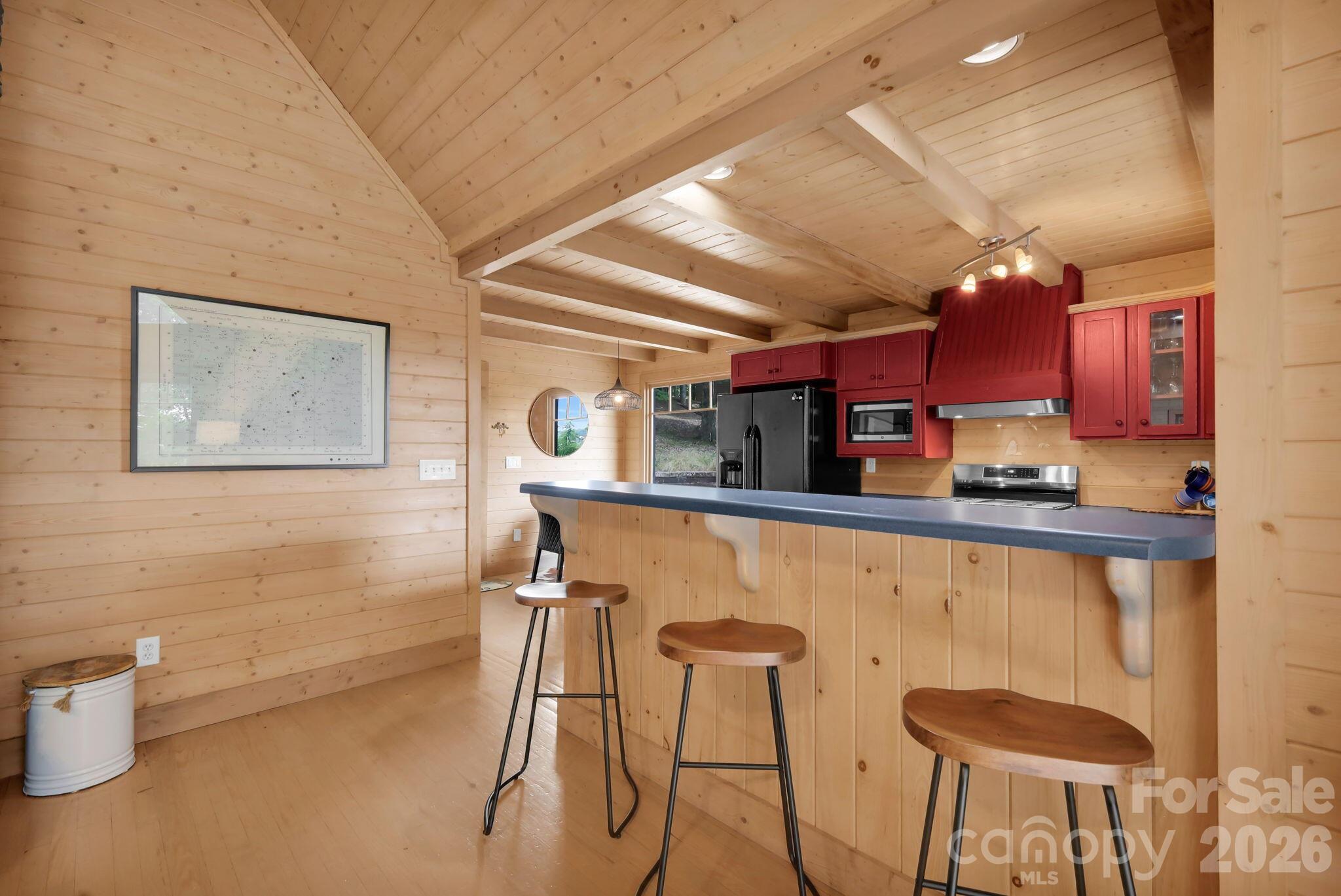 1416 Indian Lake Drive — West Jefferson