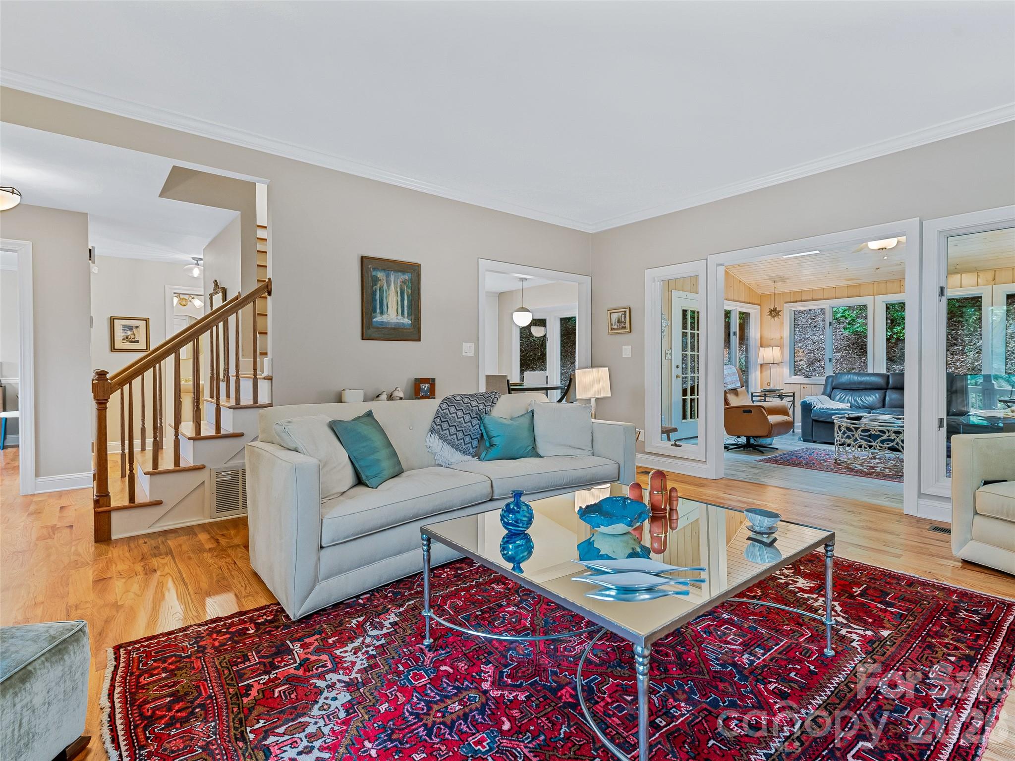 105 Galloway Drive — Asheville