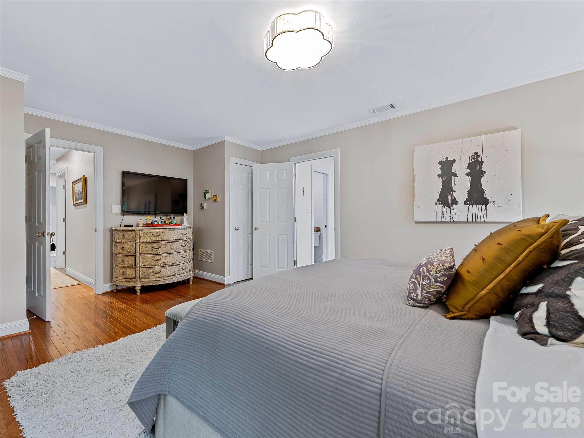 105 Galloway Drive — Asheville