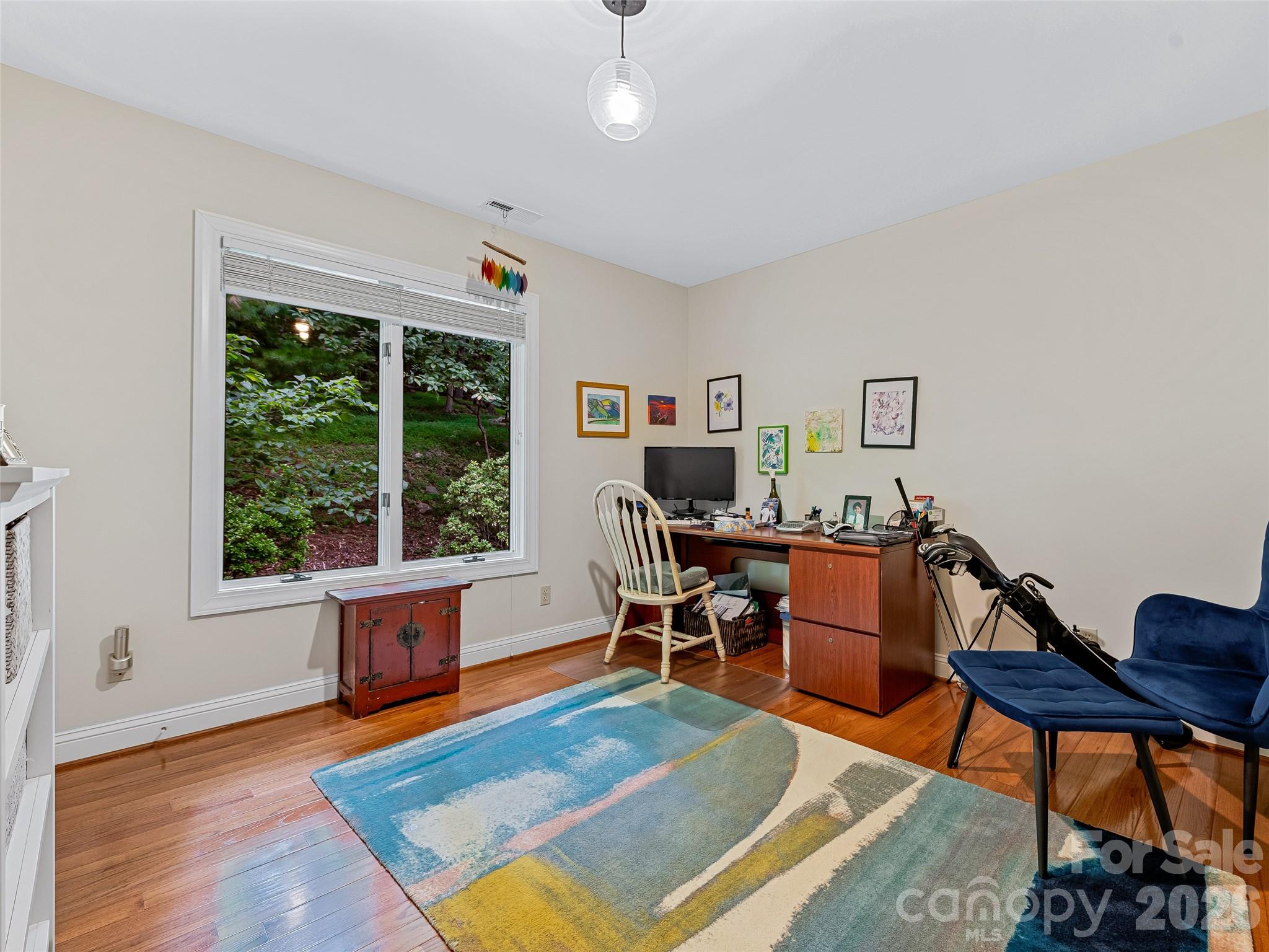 105 Galloway Drive — Asheville