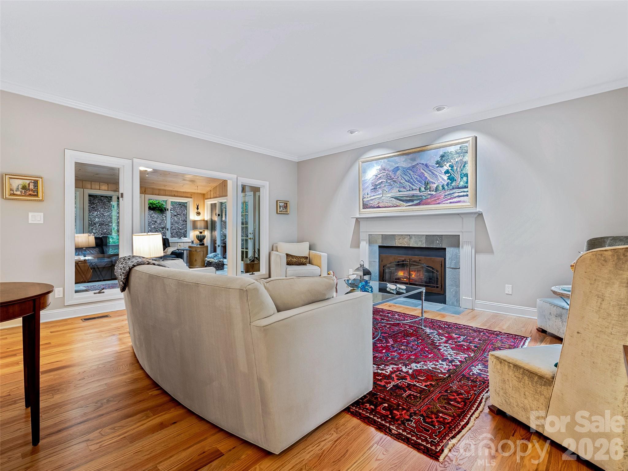 105 Galloway Drive — Asheville