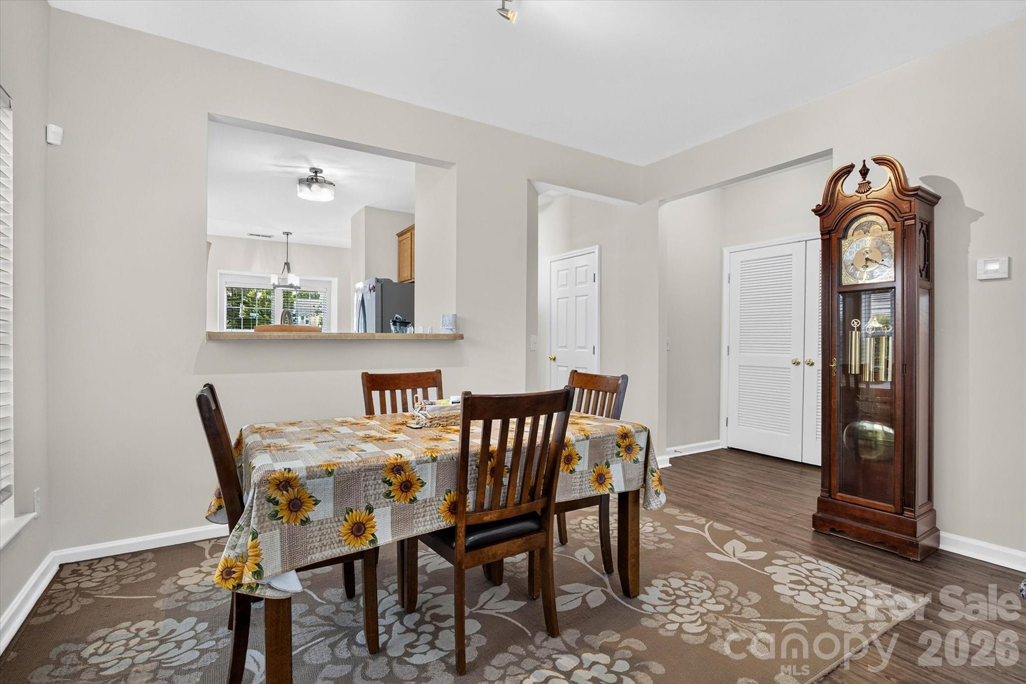 624 Bayou Circle — Clover