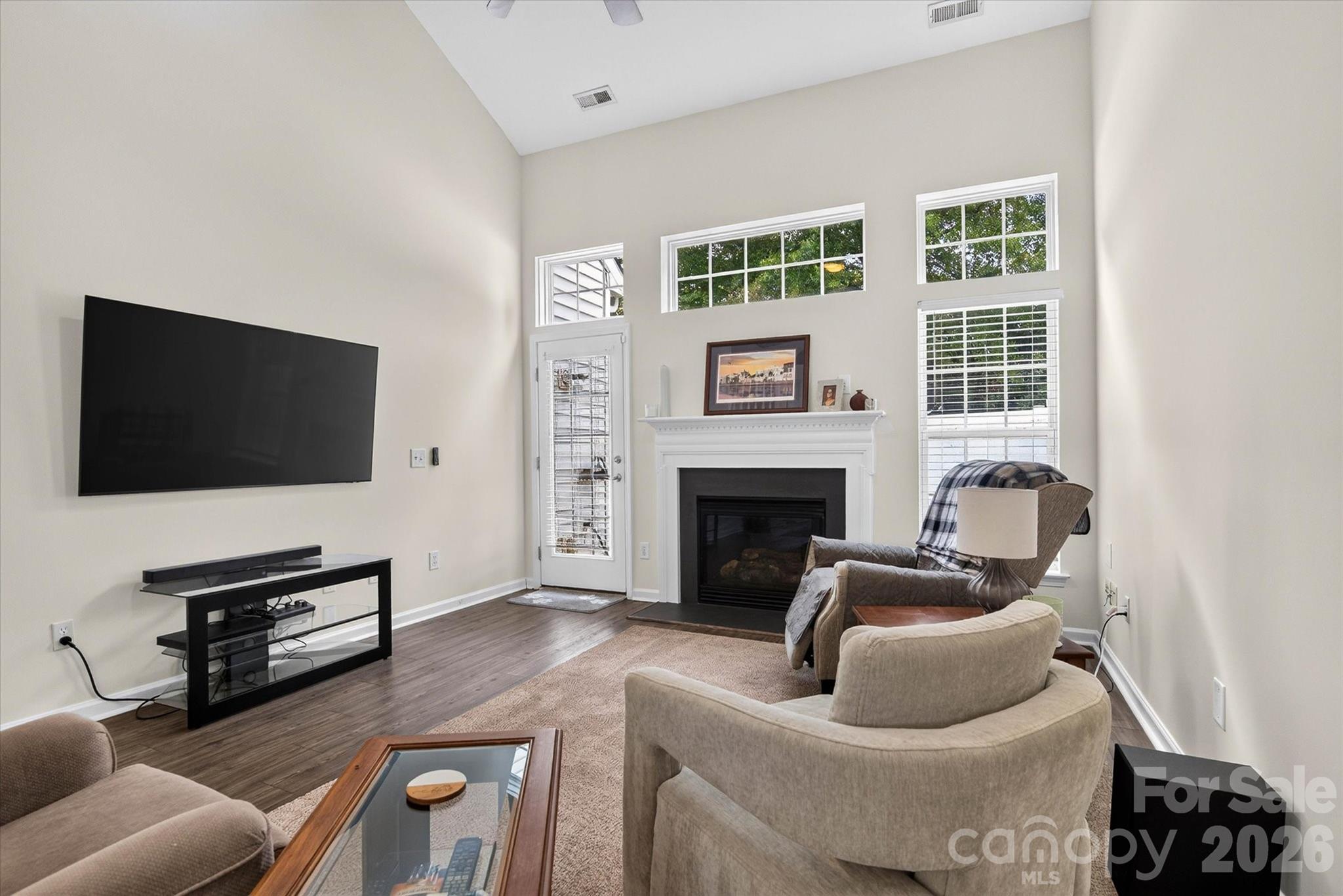 624 Bayou Circle — Clover