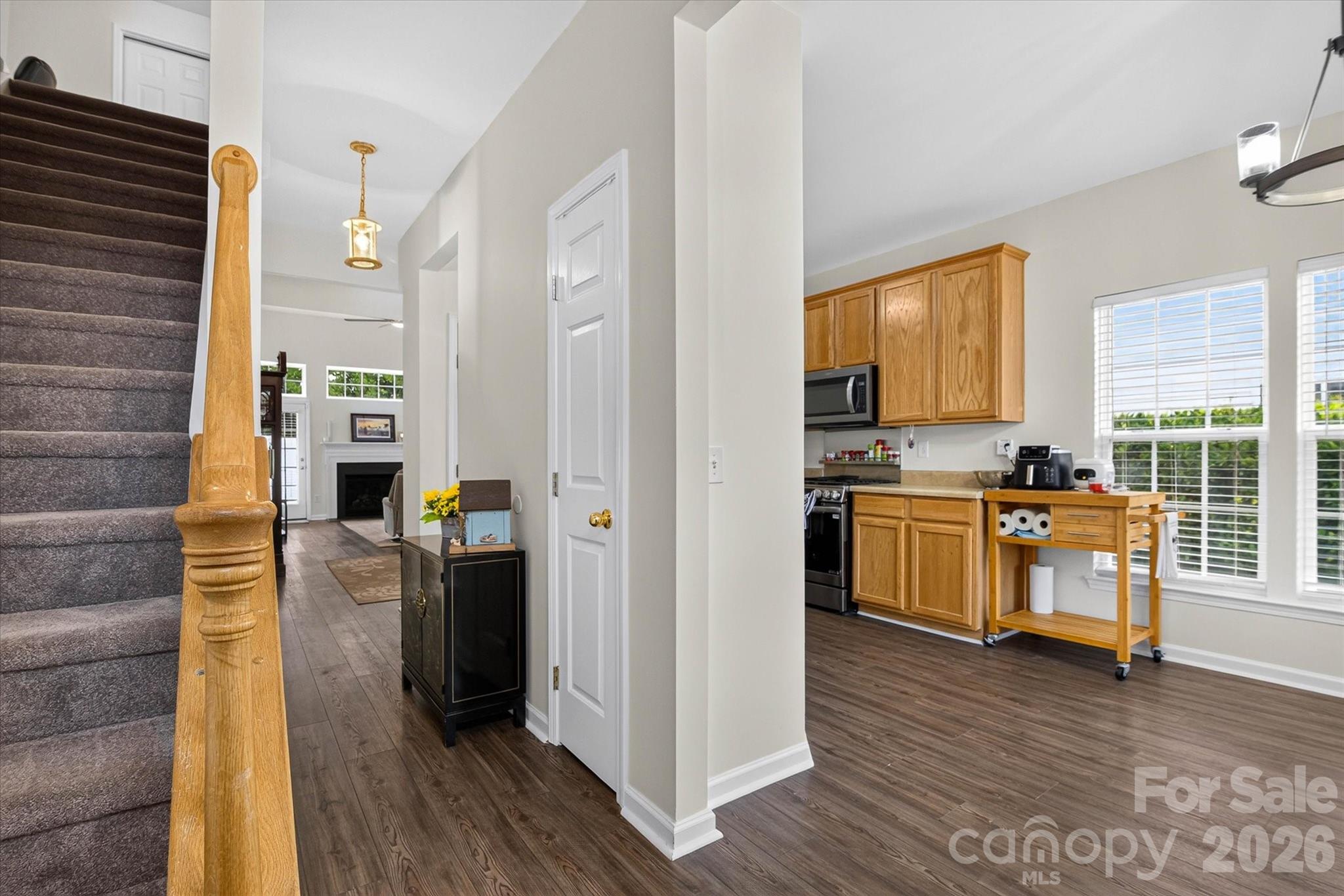 624 Bayou Circle — Clover