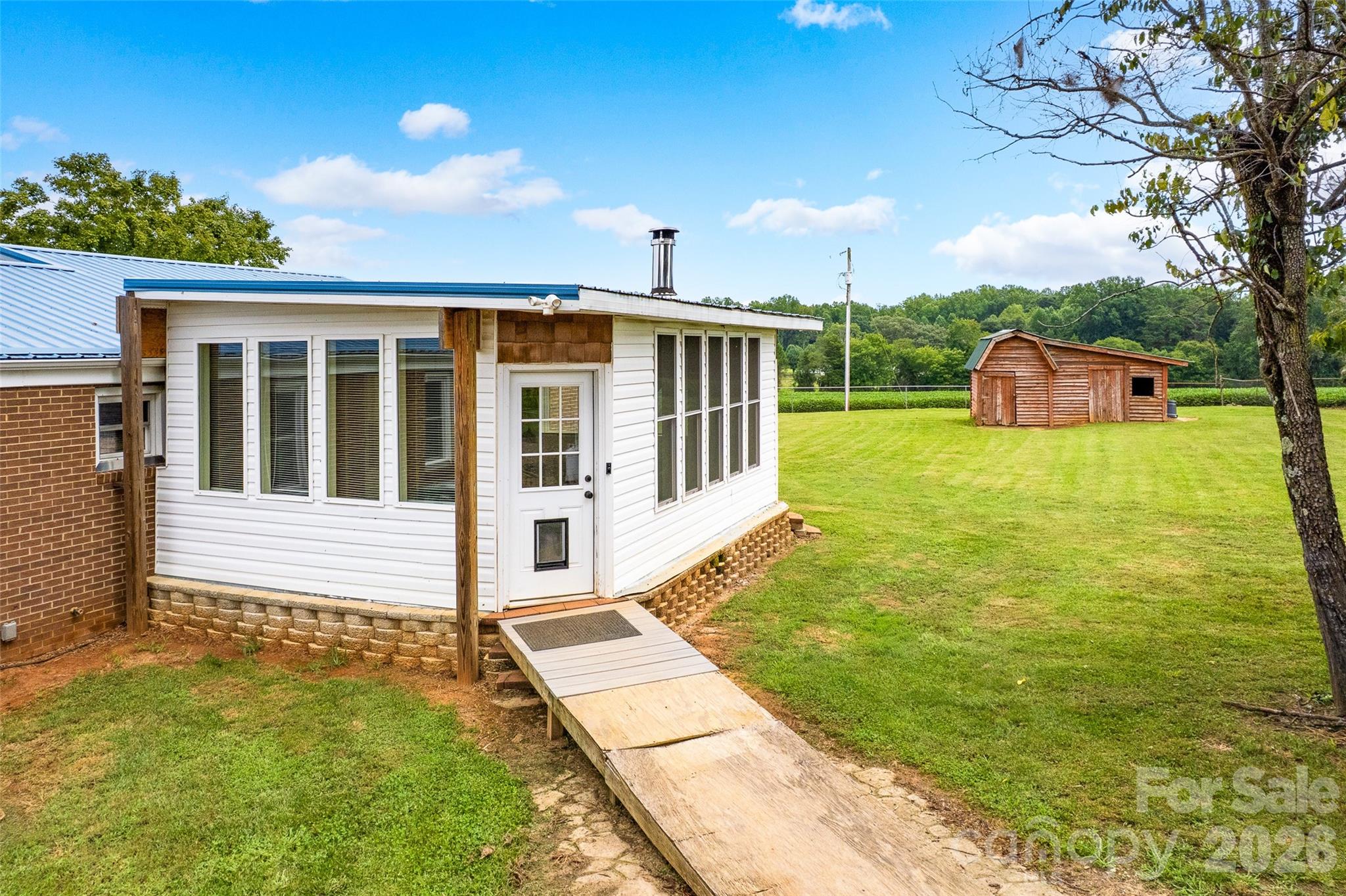 433 Mock Mill Road — Statesville