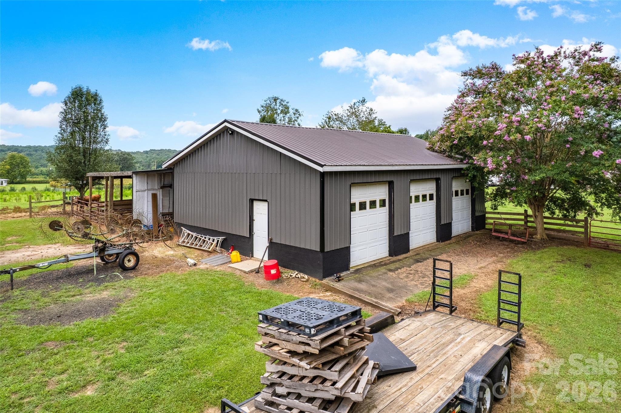 433 Mock Mill Road — Statesville