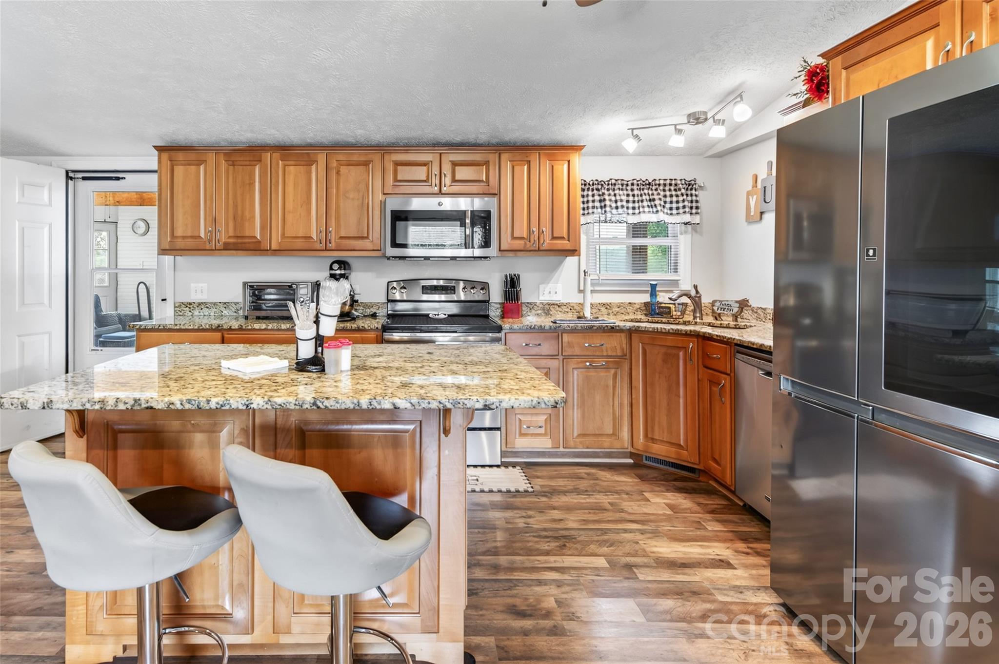 433 Mock Mill Road — Statesville