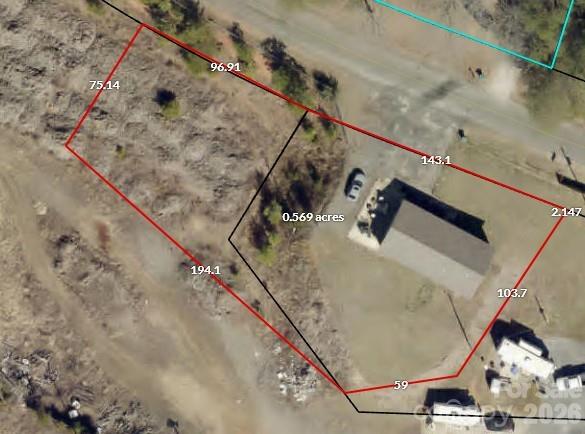 195 Moda Road — Blacksburg
